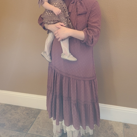 SOLD Diana Swiss dot dress- Antique Rose - Picture 5 of 6